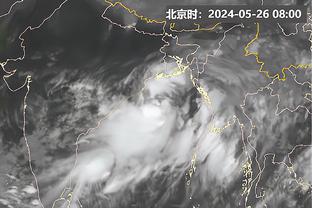 手感一般！麦科勒姆13投4中拿到12分6板3助&正负值为-10